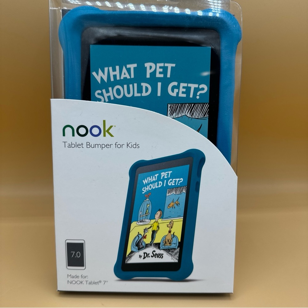 Nook MicroFoam Bumper Kids Case for 7" Nook 7 Tablet NEW in BOX - Blue